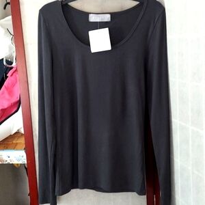 NYLAND Round Neck Long Sleeve bodycon stretch Iggy Jersey Top Sz L Nwt